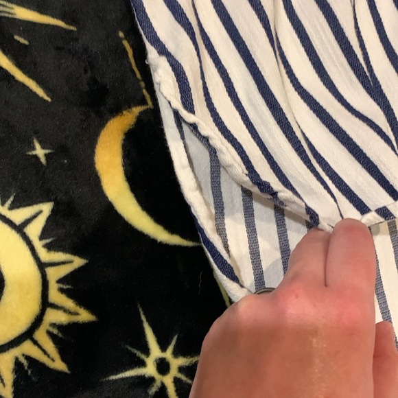 Liz Claiborne Striped High Low Tunic Long Sleeve - Picture 7 of 9